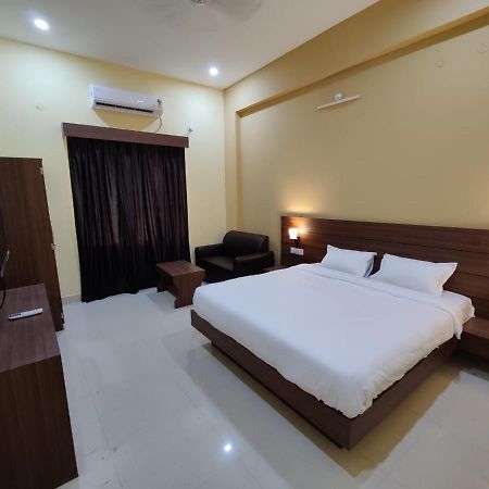 Hr Garden Hotel Deoghar Exterior photo